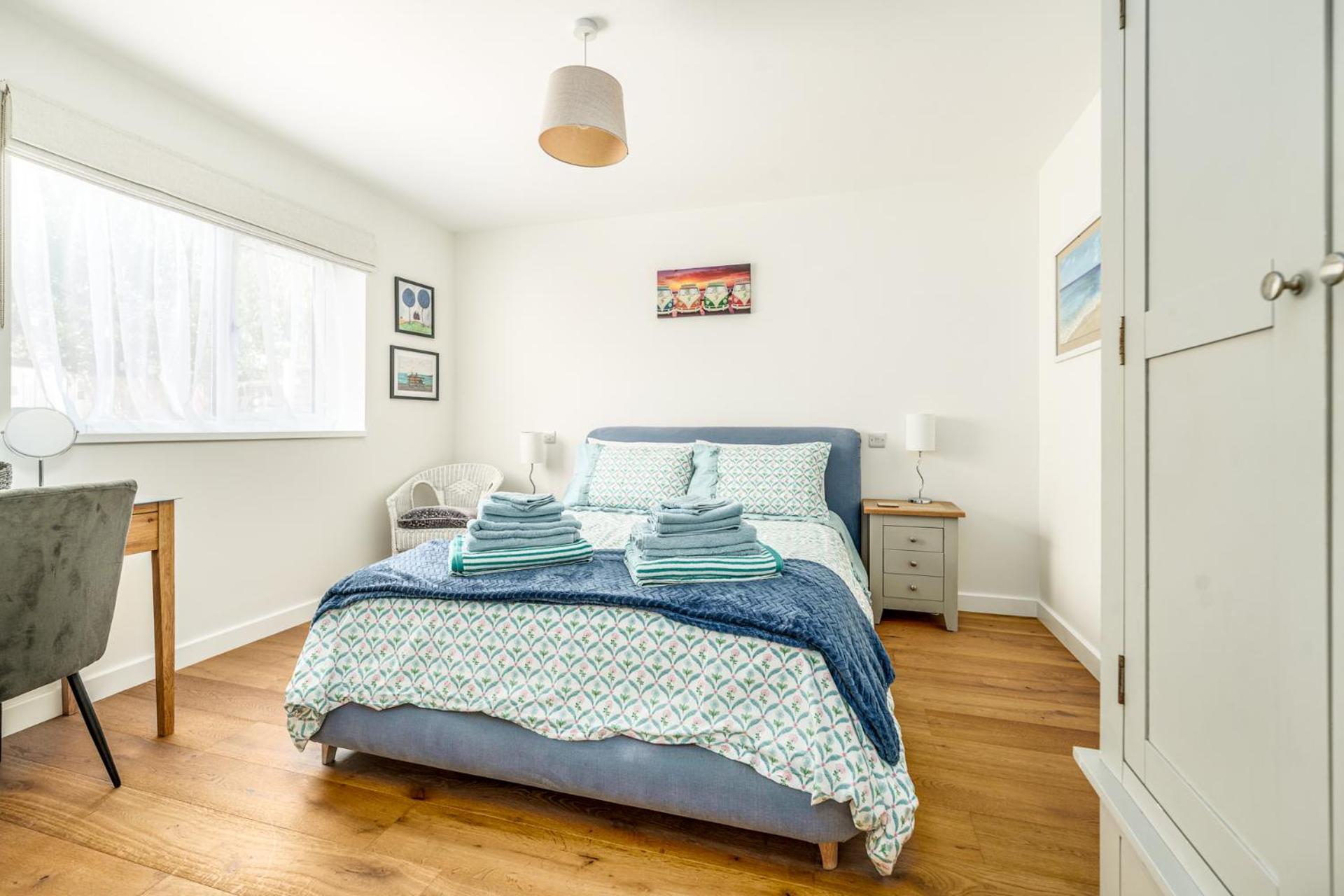 Holiday home Close To South Downs & *